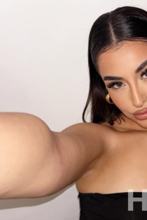 Юлия, 24 години, Тирана / Албания Ескорт - 2