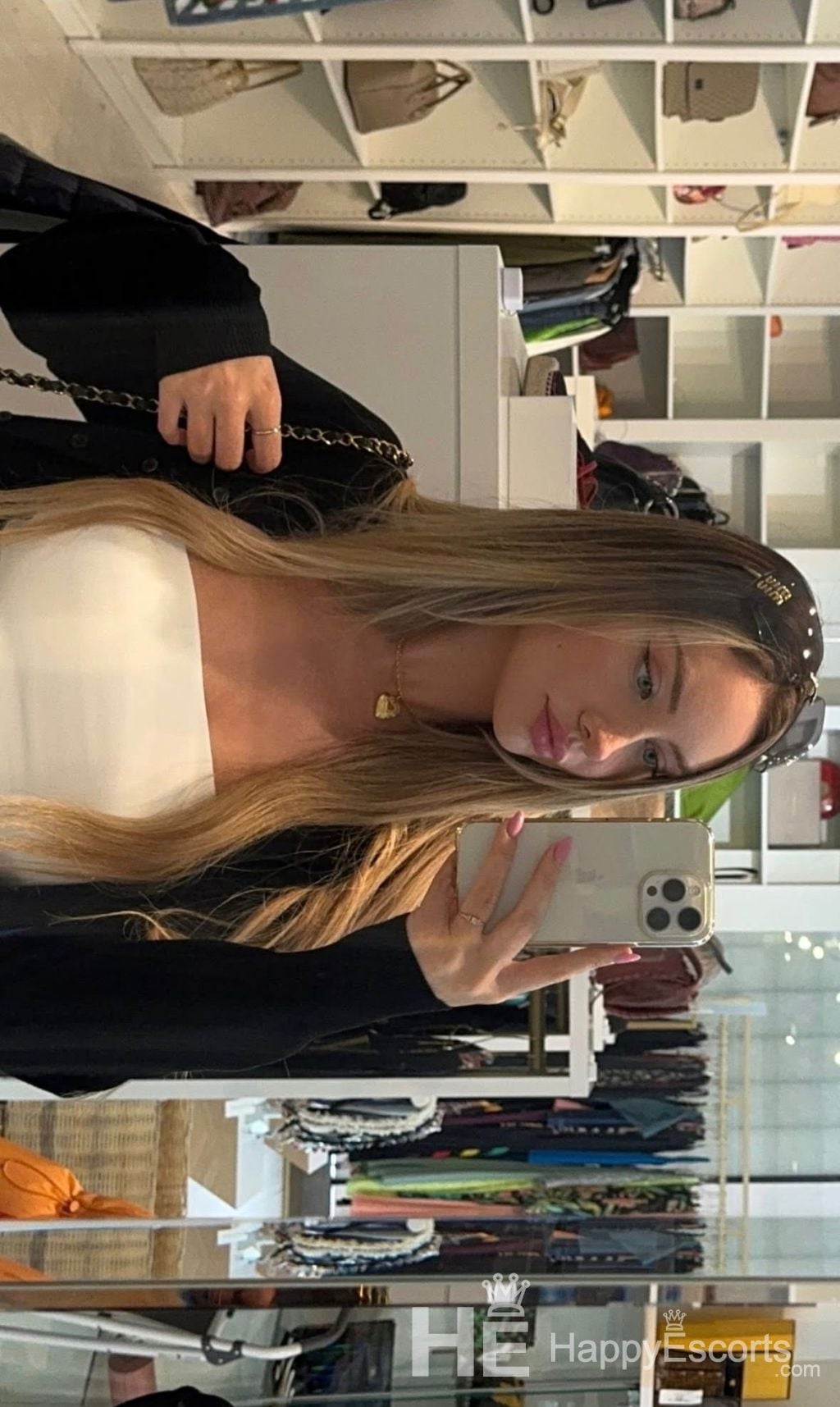 Angel, 24 anos - 1