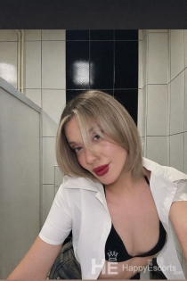 Rana, 20 let, Antalya / Turčija Spremljevalke - 3