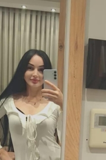 Julia, 31 let, Antalya / Turčija Spremljevalke - 2