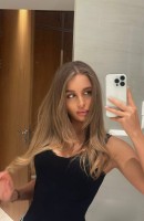 Esti, Age 21, Kiev / Ukraine Escorts