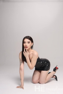 Karla, Age 20, Escort in Tirana / Albania - 4