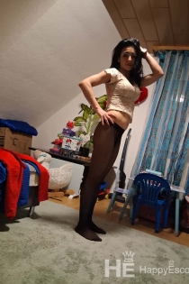 Krisztina heim, Umur 31, Reutlingen / Pengiring Jerman - 3