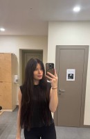 Lora, Age 25, Milan / Italy Escorts