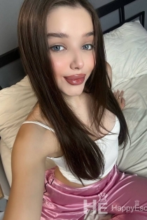 Mia, Yaş 22, İstanbul / Türkiye Eskortlar - 6