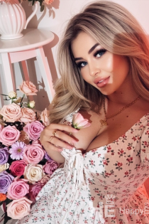 Lilly, Age 26, Escort in Istanbul / Turkey - 2