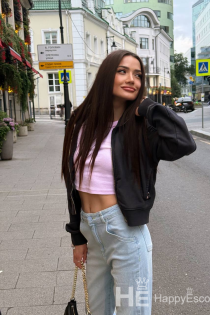 Катја, 22 године, Београд / Србија Пратња - 1