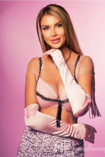 Bogdana, 23 anni, Milano / Italia Escort - 1