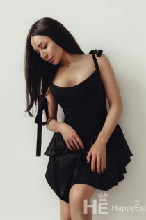 Elsa, Umur 26, Hong Kong / Pengiring China - 2