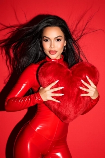 Melissa Aguiar, 21 let, Luksemburg / Luksemburške spremljevalke - 2