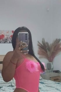Juliana, ikä 31, Sevilla / Espanja Seuralaiset - 4