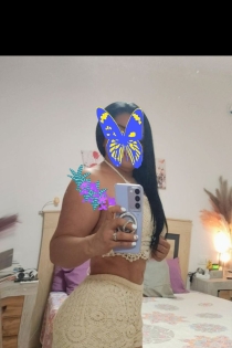 Juliana, Age 32 - 2