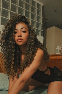 Lorena Martins, 19 anni, Milano / Italia Escort - 2