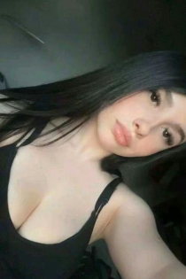 Ceren, Ηλικία 27, Κερύνεια / Κύπρος Συνοδοί - 4