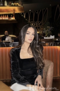 Britney, 23 lata, eskorty w Dubaju / ZEA - 5