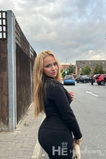 Mia, 22, Istanbul / Turkki saattajat - 2