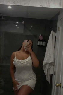 ТОП МОДЕЛ АУТОБУС, 25 година, Киренија / Кипар Ескорт - 1