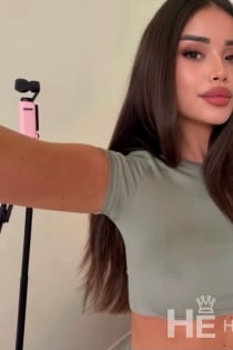 マヤ、23歳 - 6