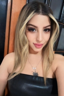 Dora, Umur 23, Pengiring Istanbul / Turki - 2