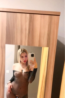 Dora, Umur 23, Pengiring Istanbul / Turki - 4
