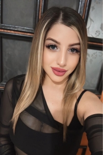 Dora, Umur 23, Pengiring Istanbul / Turki - 1