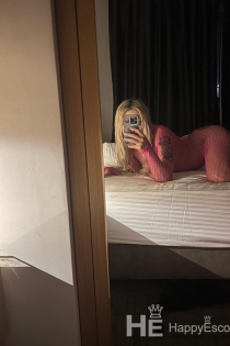 asel, Usia 20, Tirana / Albania Pengawal - 4