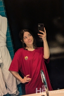 レナ・ベッカー、21歳、東京/日本エスコート - 10