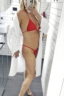 Crystal Mature, Age 55, คุ้มกัน ลักเซมเบิร์ก / ลักเซมเบิร์ก - 10