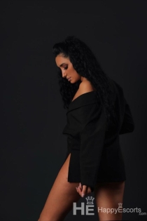 Nara, Umur 24, Pengiring Tirana / Albania - 7