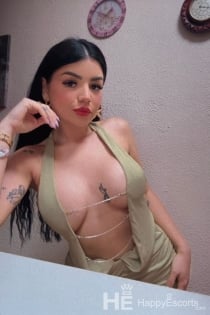 Bea, 24 ans, Madrid / Espagne, escortes - 2