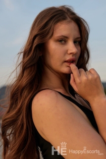 Elya, 20 éves, Hongkong/Kína Escorts – 4