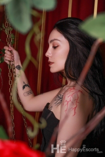 Diana, 31-aastane, Tirana / Albaania saatjad – 4