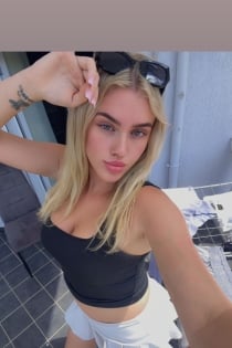 Laura xx, Age 22, Vlorë / Albania Escorts - 4