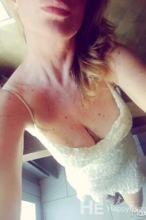 Edera, Age 36, Escort in Zurich / Switzerland - 4