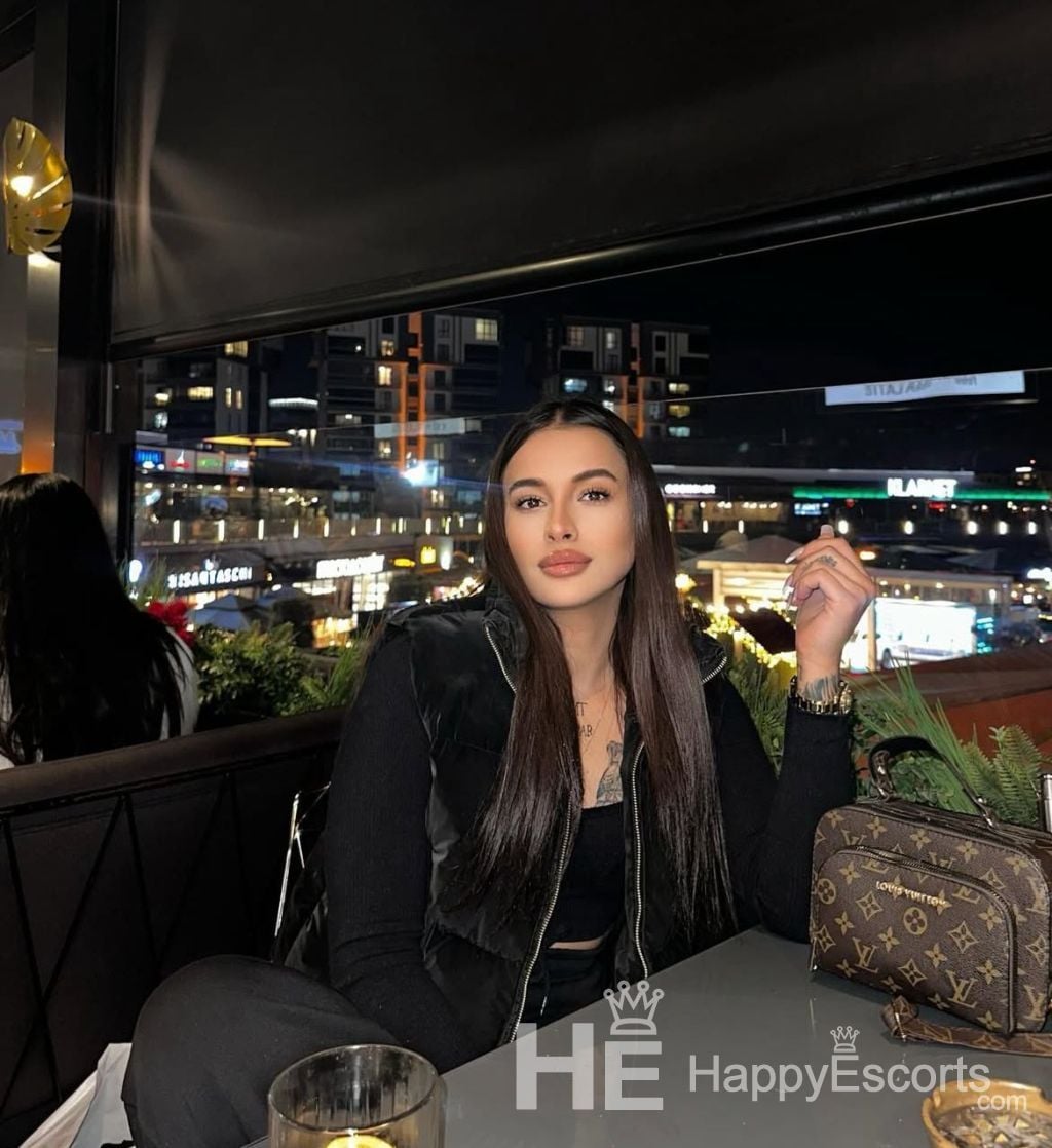 ayla, Age 22 - 1