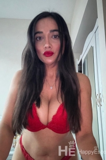 Sophia, Age 22, Escort in Tirana / Albania - 2