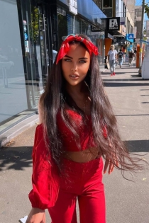 Agatha, Age 22, Escort in Dubai / UAE - 22