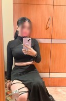 Himanshi, Age 23, Noida / India Escorts