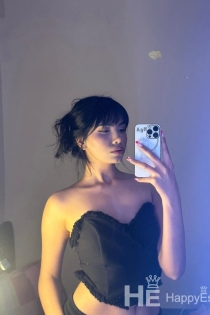 Naz, 23 éves, Isztambul/Törökország Escorts – 2