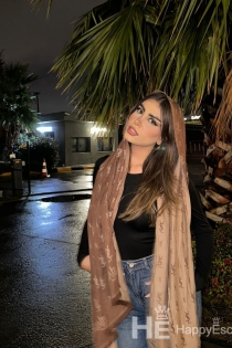 Naz, 23 éves, Isztambul/Törökország Escorts – 3