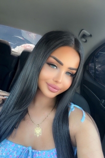 Irina, 20 de ani - 1 an