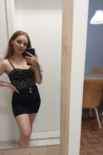 CELSE, Usia 20, Tirana / Albania Pengawal - 3