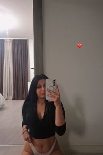 Alina Alexandra, Age 27, Escort in Bucharest / Romania - 4