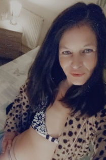 Tina Newnes, Age 42, Preston / United Kingdom Escorts - 3
