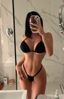 Aleyna, Albania / Tirana