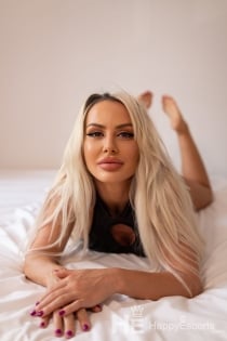 Thalia, 26 éves - 8 éves