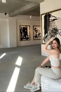 Alya, 19 años, Escorts en Tirana / Albania - 3