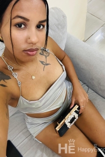 Nayan, 22 éves, Dubai / Egyesült Arab Emírségek kísérői – 5