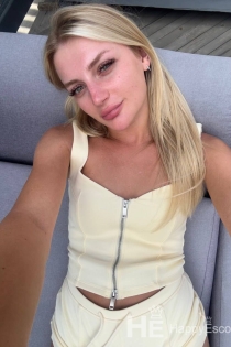 Lydia, Age 24, Escort in Tirana / Albania - 4