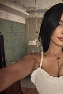 Eysan, 22 ετών, Κωνσταντινούπολη / Τουρκία Συνοδοί - 6